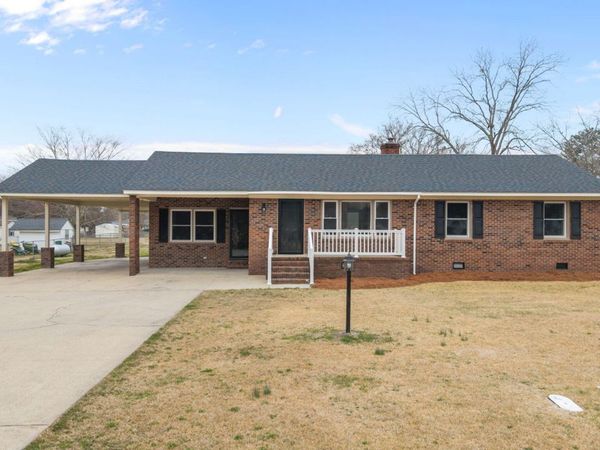 450 Camellia Street, Kinston, NC 28504