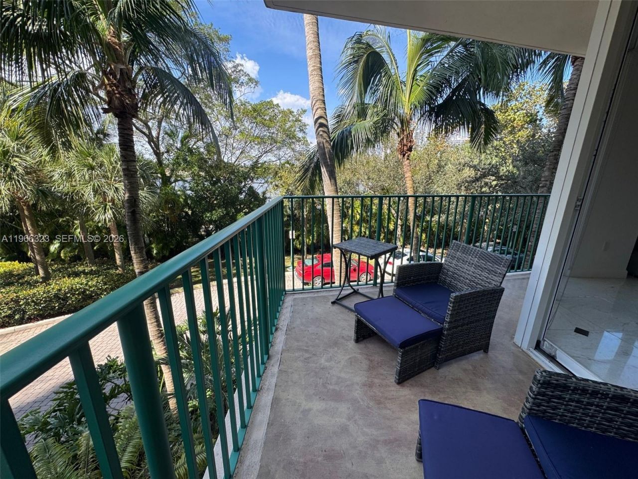 20000 E Country Club Dr , Unit 208, Aventura, FL 33180 Photo