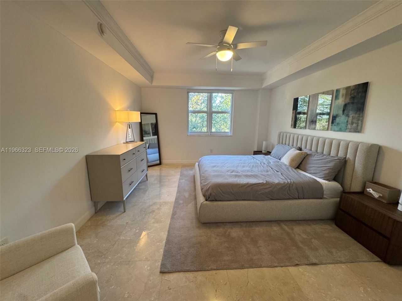 20000 E Country Club Dr , Unit 208, Aventura, FL 33180 Photo