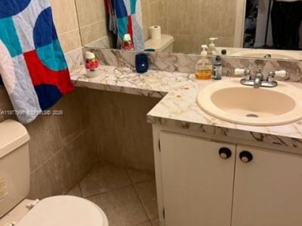 2029 NW 46th Ave, Unit E503, Lauderhill, FL 33313