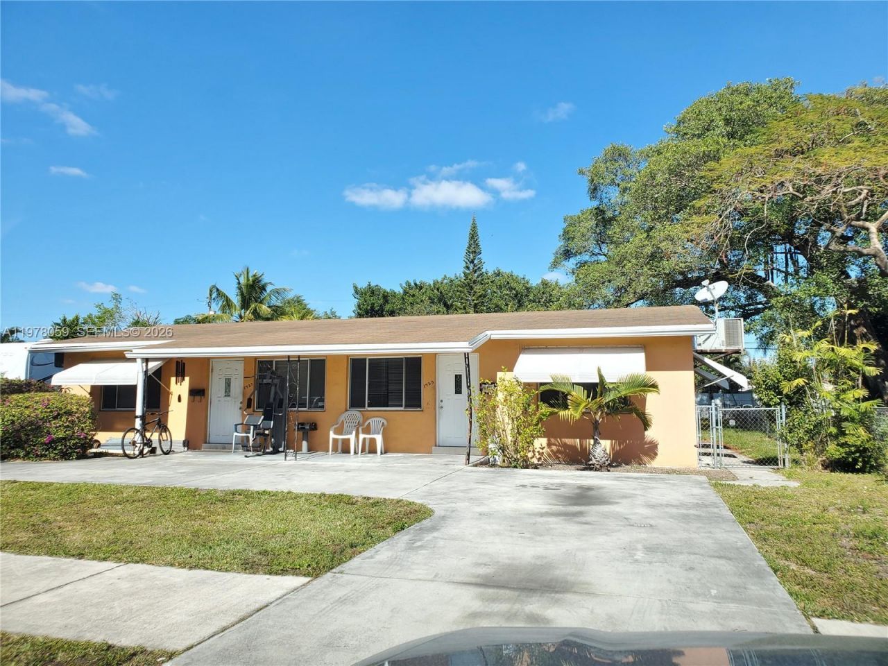 1925 Scott St, Unit 1-2, Hollywood, FL 33020 Photo