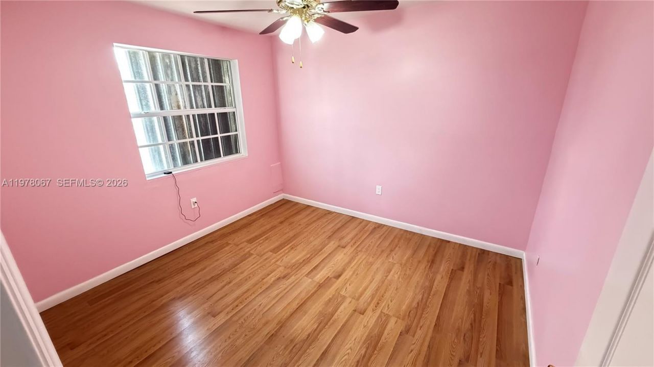 11249 SW 33rd Cir Pl, Miami, FL 33165 Photo