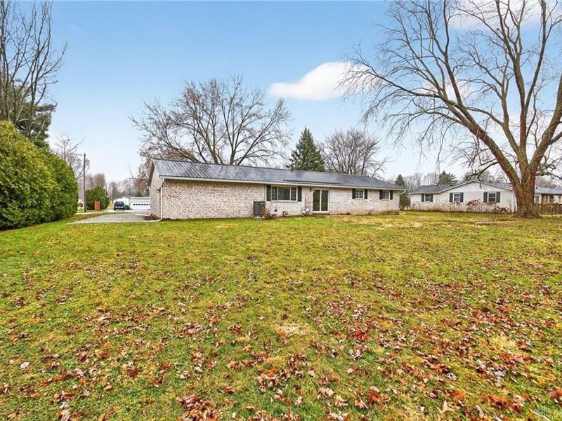 345 Valleyview Drive, Troy, OH 45373 Photo 38