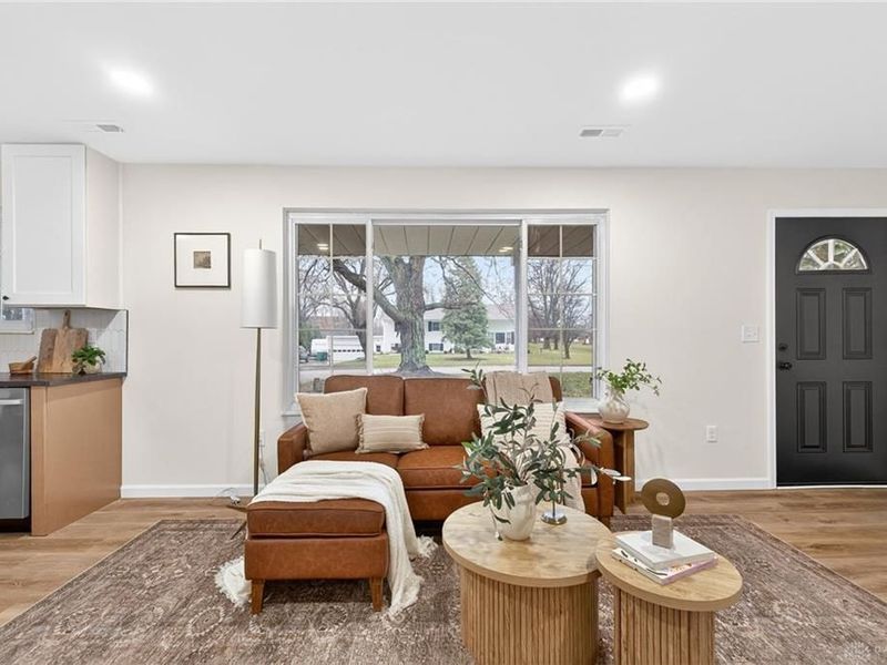 345 Valleyview Drive, Troy, OH 45373 Photo 5