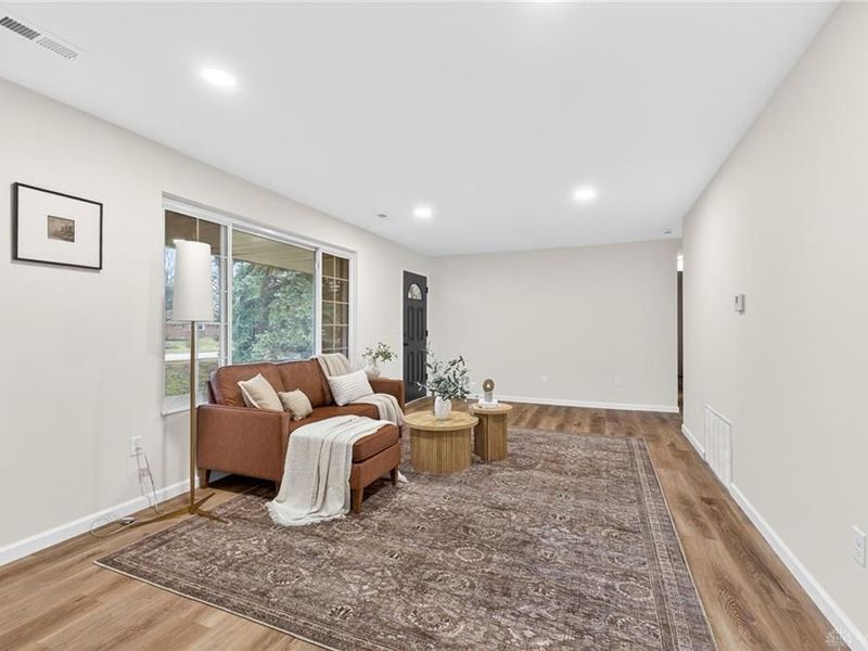 345 Valleyview Drive, Troy, OH 45373 Photo 9