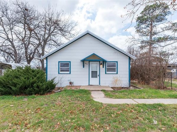 425 S 1st Street W, Clyde, TX 79510