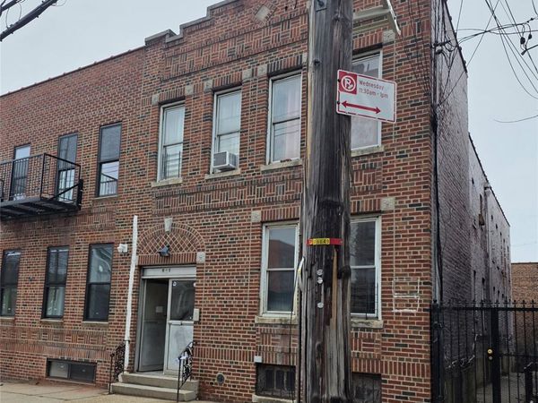 805 Adee Avenue, Bronx, NY 10467