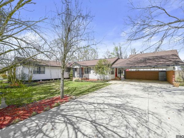 40434 La Hwy 621, Gonzales, LA 70737