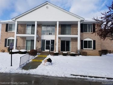 14200 IVANHOE Drive, Sterling Heights, MI 48312