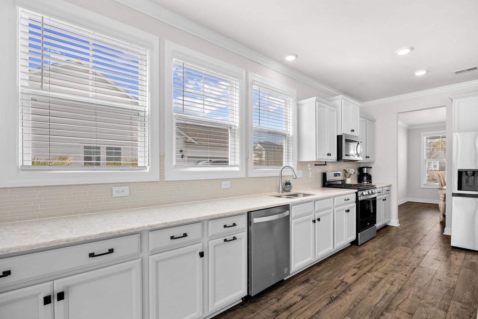 1325 Bermuda Grass Dr. Photo 10