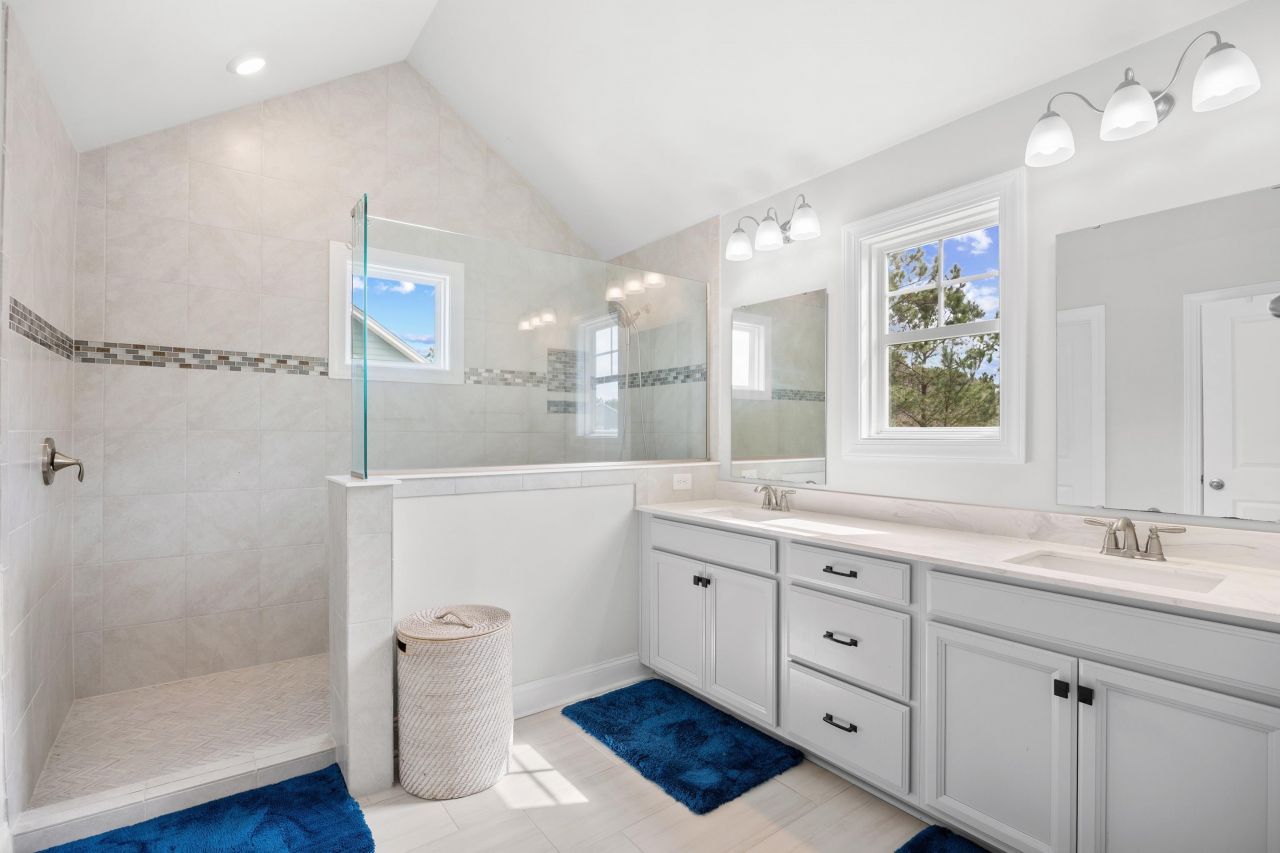 1325 Bermuda Grass Dr. Photo 29