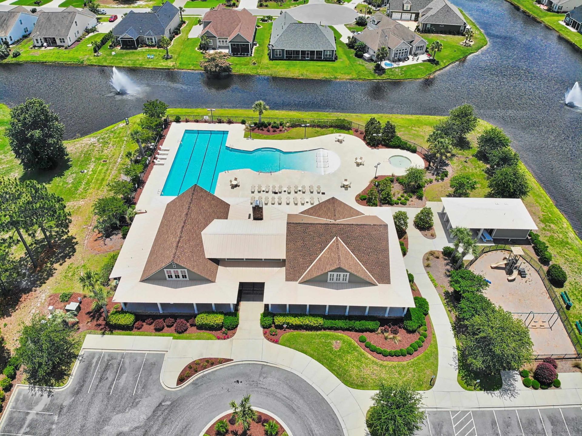 1325 Bermuda Grass Dr. Photo 37