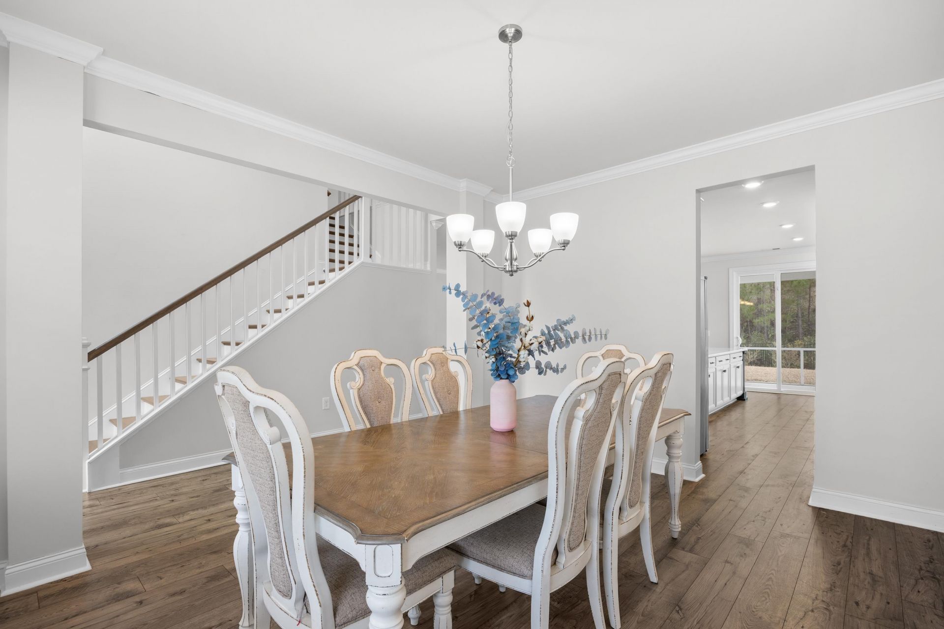 1325 Bermuda Grass Dr. Photo 7