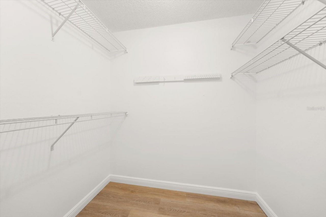 2275 Kingfisher Lane, Clearwater, FL 33762 Photo