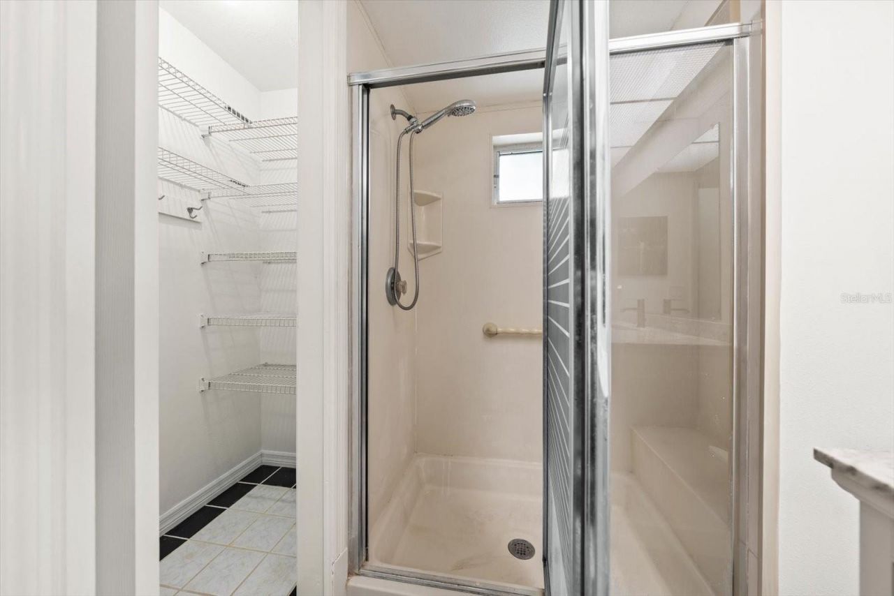 2275 Kingfisher Lane, Clearwater, FL 33762 Photo