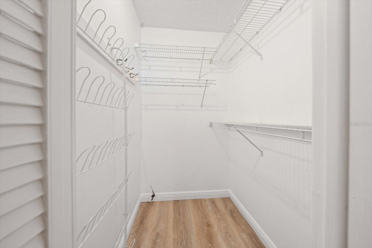 2275 Kingfisher Lane, Clearwater, FL 33762 Photo