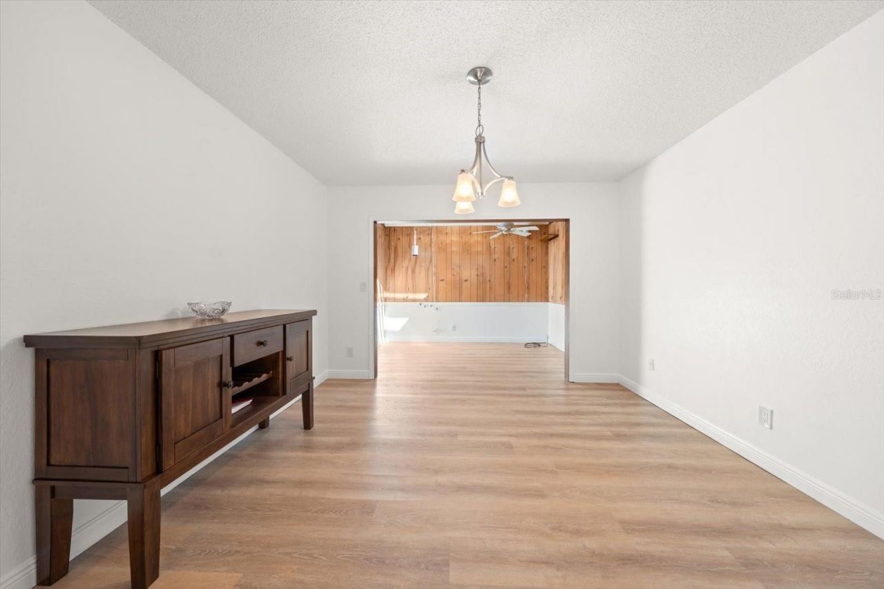 2275 Kingfisher Lane, Clearwater, FL 33762 Photo