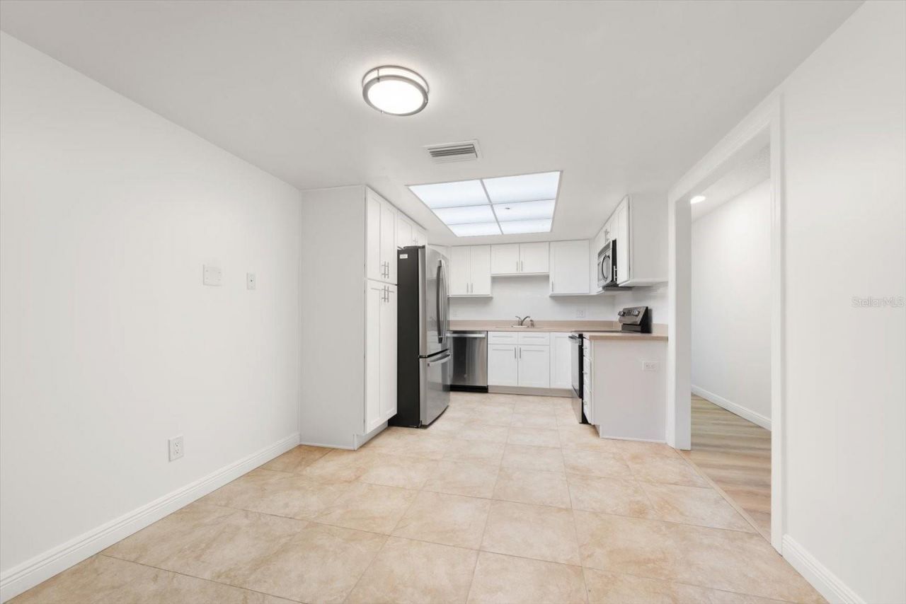 2275 Kingfisher Lane, Clearwater, FL 33762 Photo