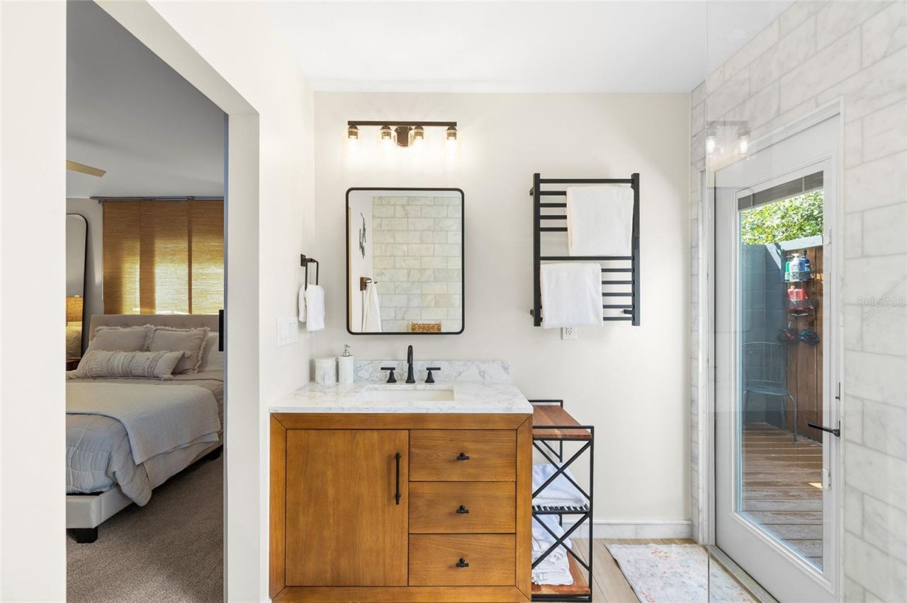 6906 Valrie Lane, Riverview, FL 33569 Photo