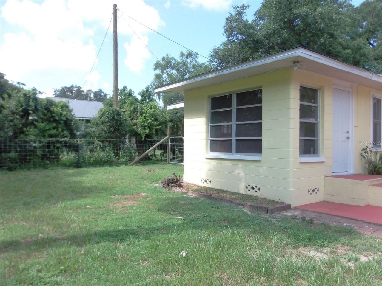 320 N Rhodes Street , Mount Dora, FL 32757 Photo