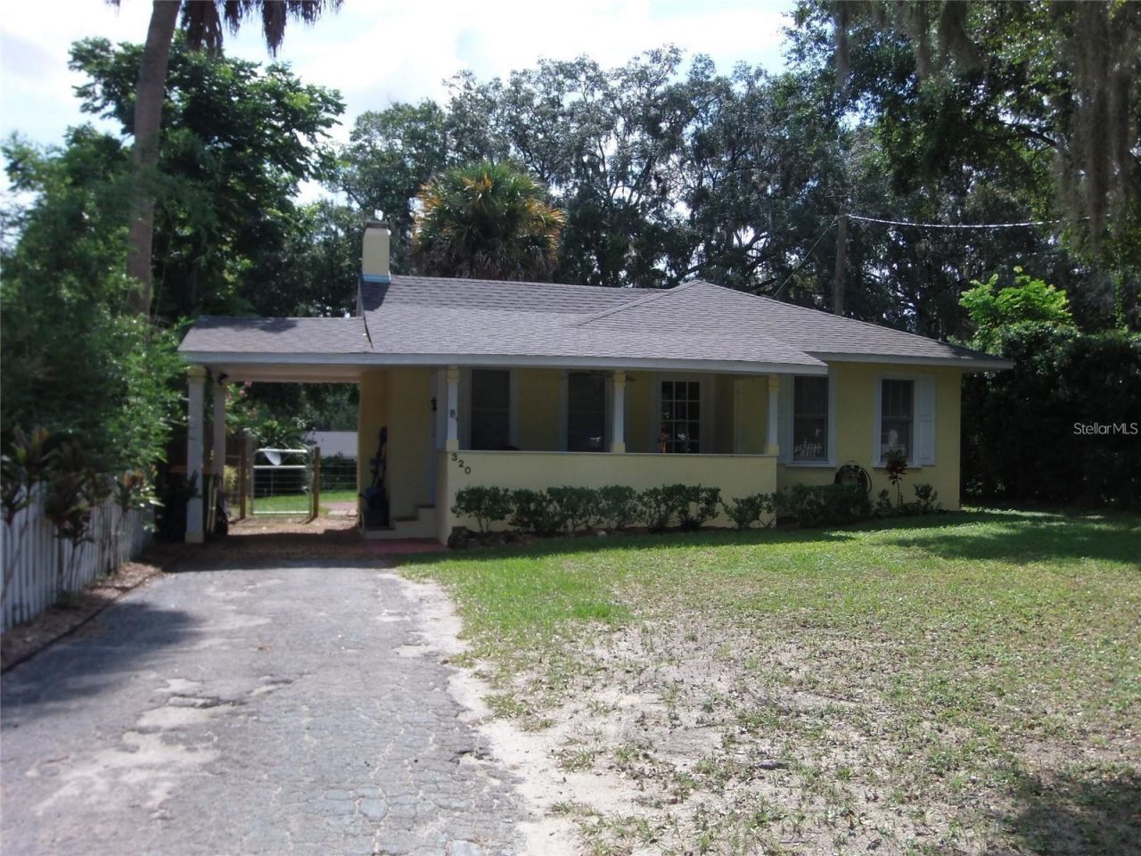 320 N Rhodes Street , Mount Dora, FL 32757 Photo