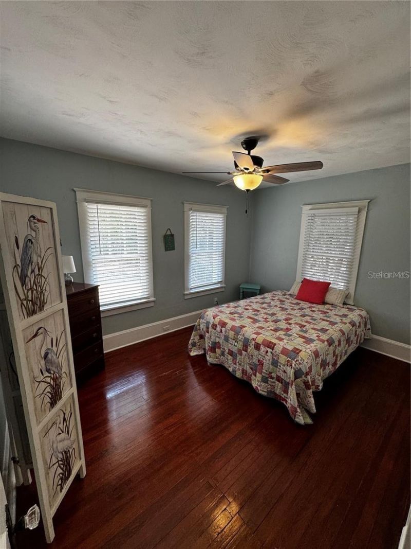 320 N Rhodes Street , Mount Dora, FL 32757 Photo