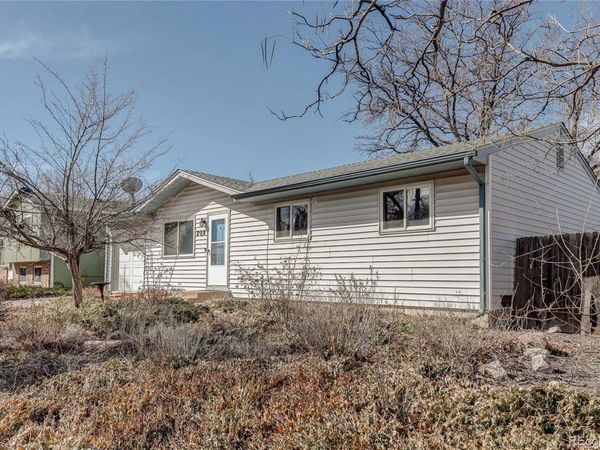 711 S Moline Street, Aurora, CO 80012