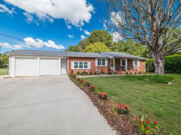 793 Old Bushy Branch Road, Manchester, TN 37355