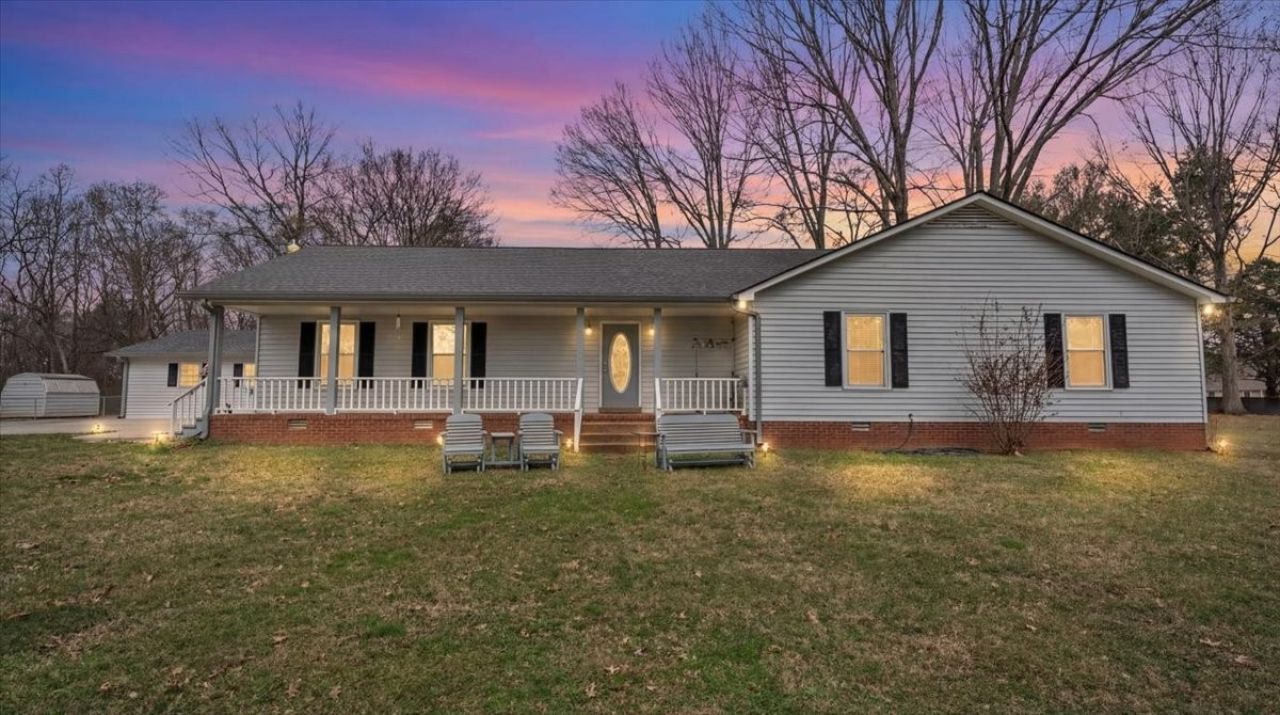 2242 Delay Dr, Lascassas, TN 37085 Main Photo