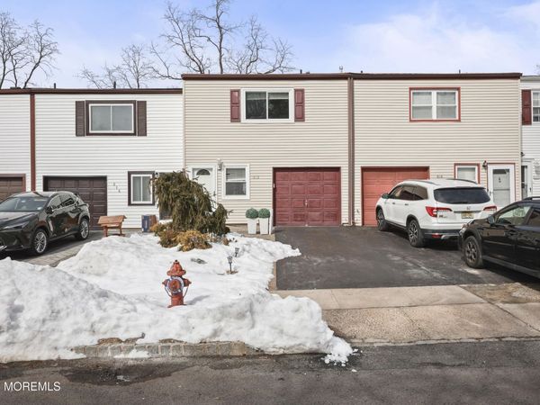 615 Randall Way, Matawan, NJ 07747