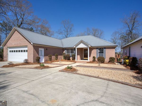 245 Cove Drive, Abbeville, AL 36310