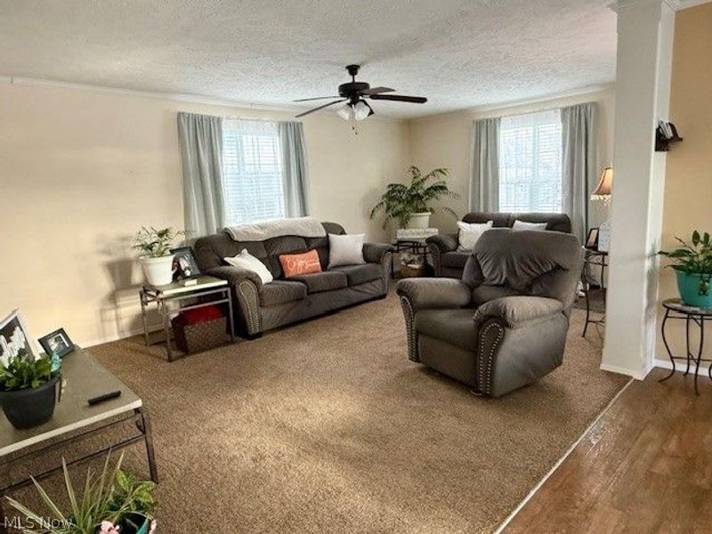 362 Pin Oak Circle, Elyria, OH 44035 Photo 6