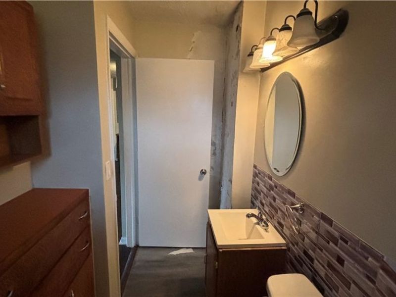 1212 Derbydale Road, Akron, OH 44306 Photo 12