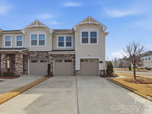 11110 Chalkbark Lane , Charlotte, NC 28262