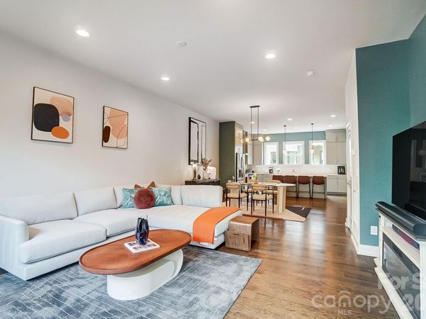 1207 E 36th Street, Unit 6, Charlotte, NC 28205