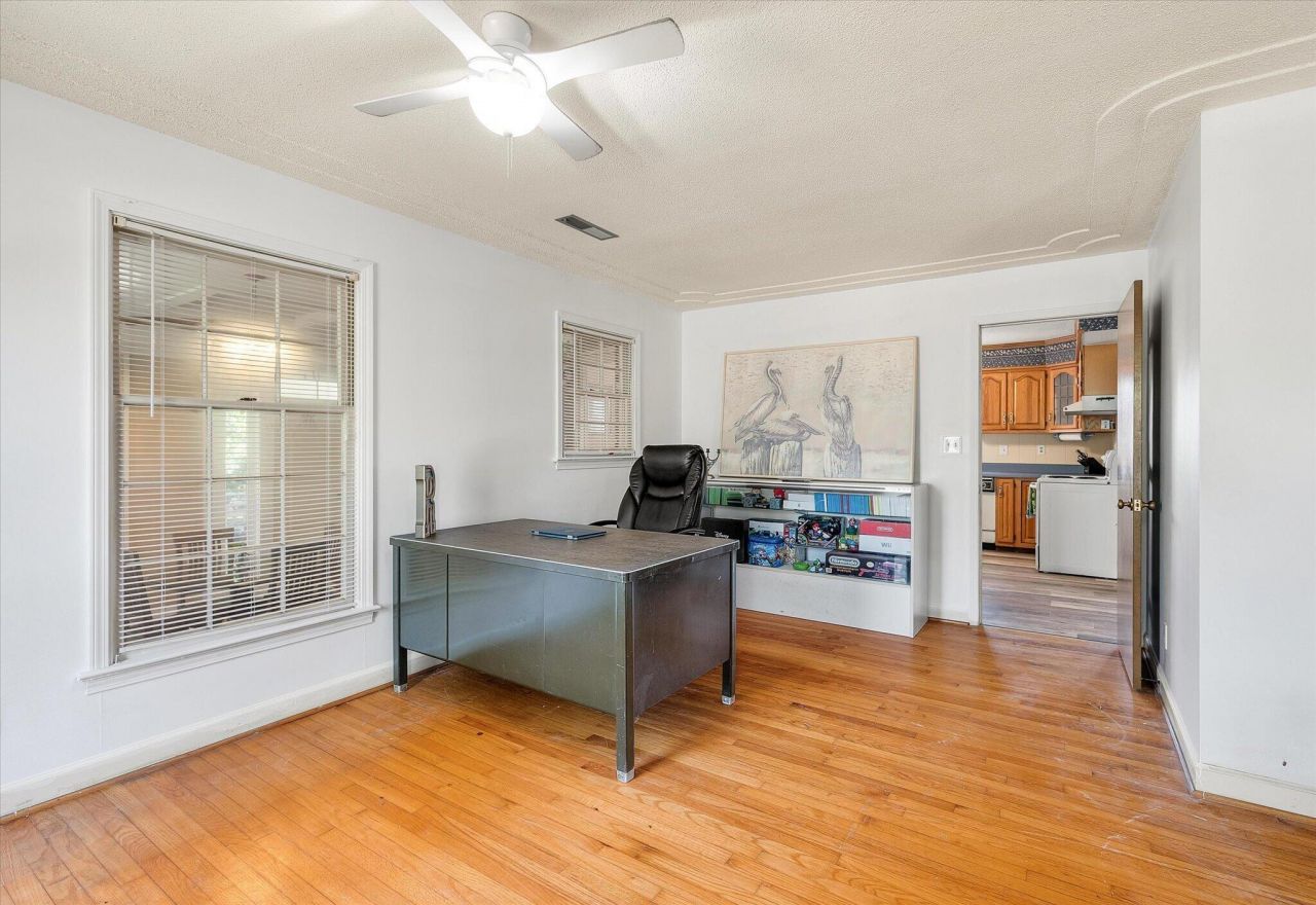 1979 Highway 15 S Photo 12