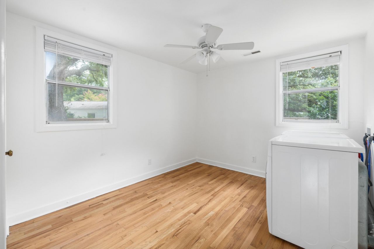 201 Collingwood Avenue Photo 16