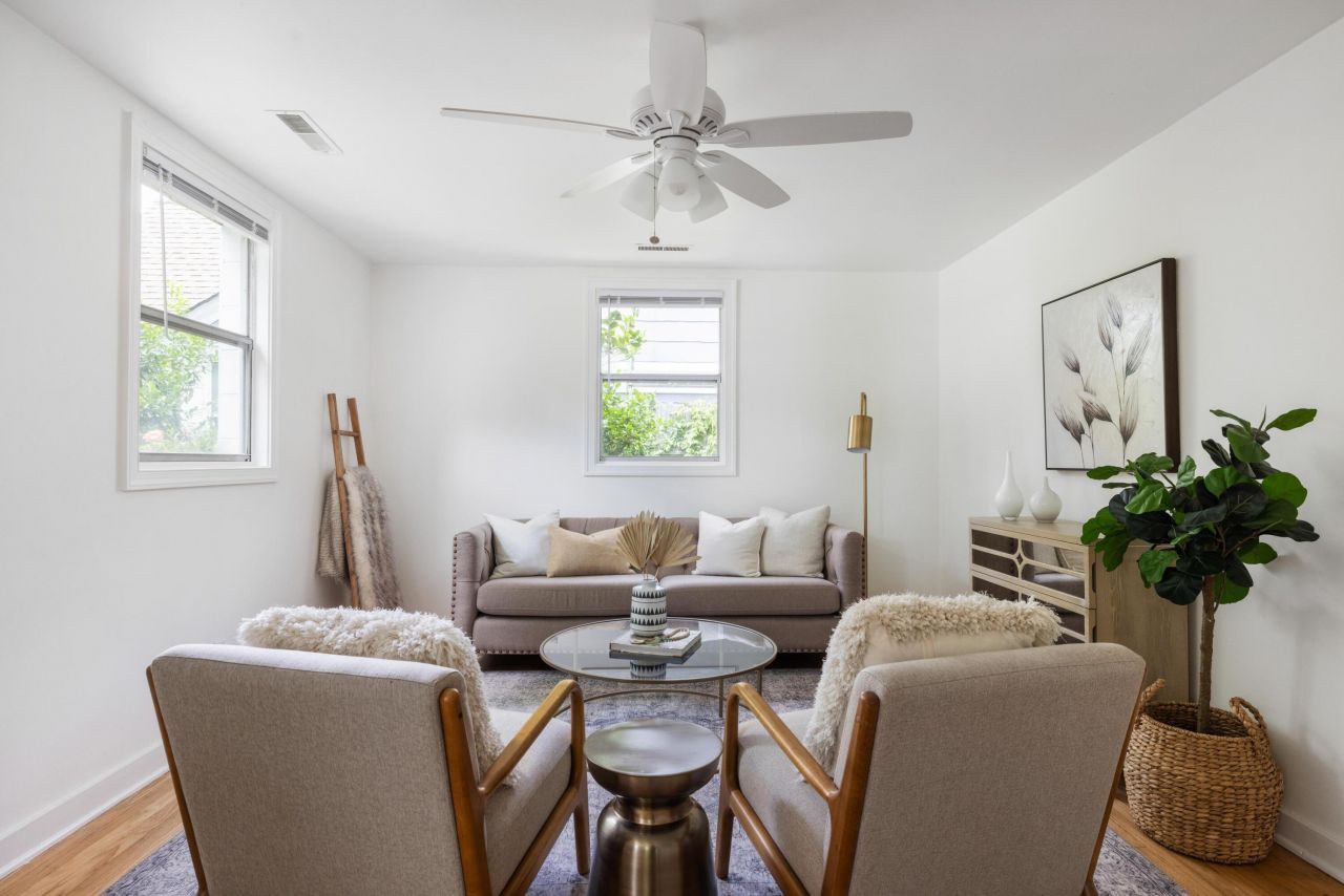 201 Collingwood Avenue Photo 5