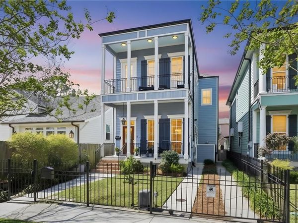 2336 ROBERT Street, New Orleans, LA 70115
