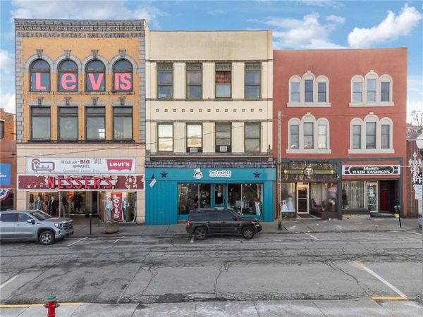 143 Pittsburgh Street , Scottdale, PA 15683