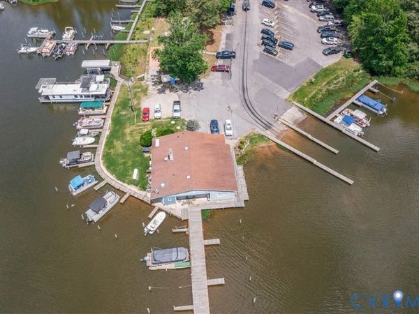 8631 River Road , South Chesterfield, VA 23803