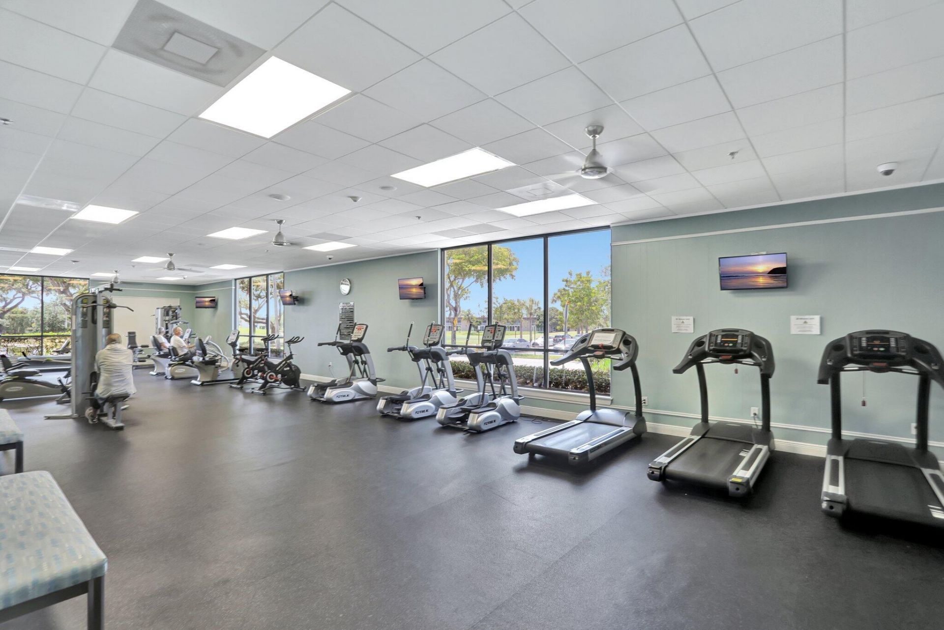 450 Normandy J, Delray Beach, FL 33484 Photo