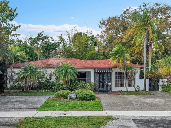 1317 SE 2nd Ave, Fort Lauderdale, FL 33316