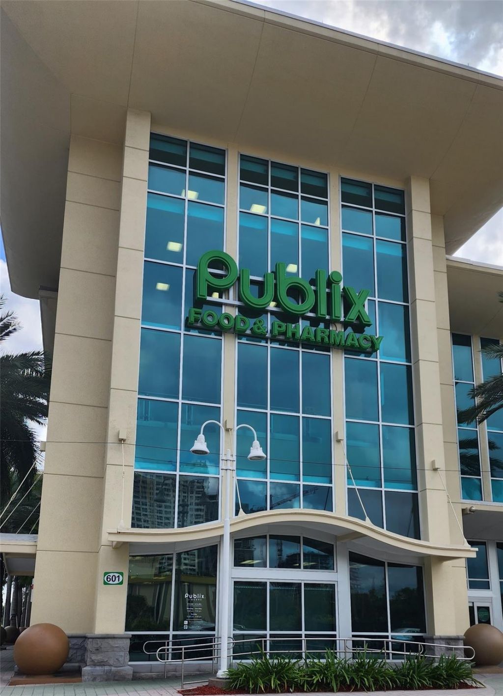 1317 SE 2nd Avenue, Fort Lauderdale, FL 33316 Photo