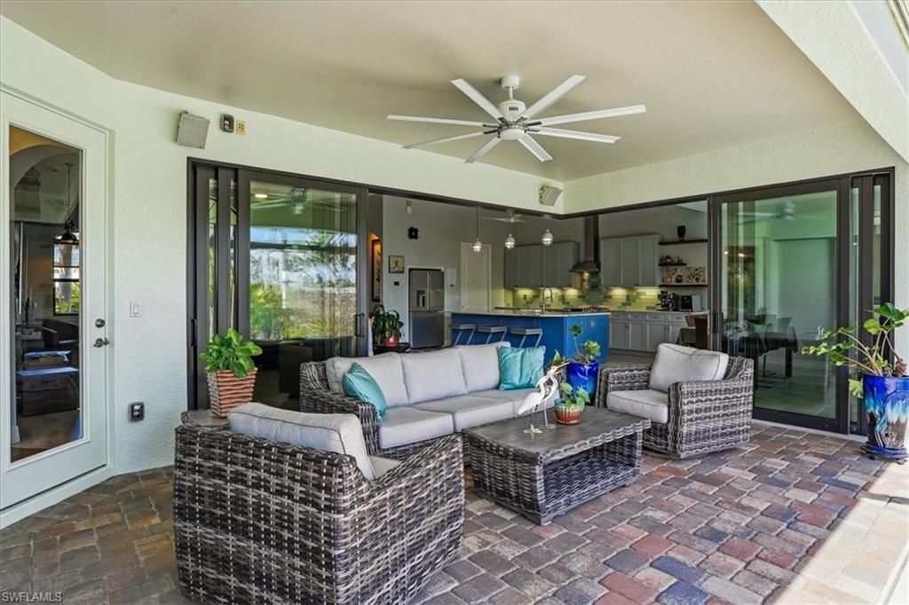 2105 Ottersrest Ln, Cape Coral, FL 33990 Photo