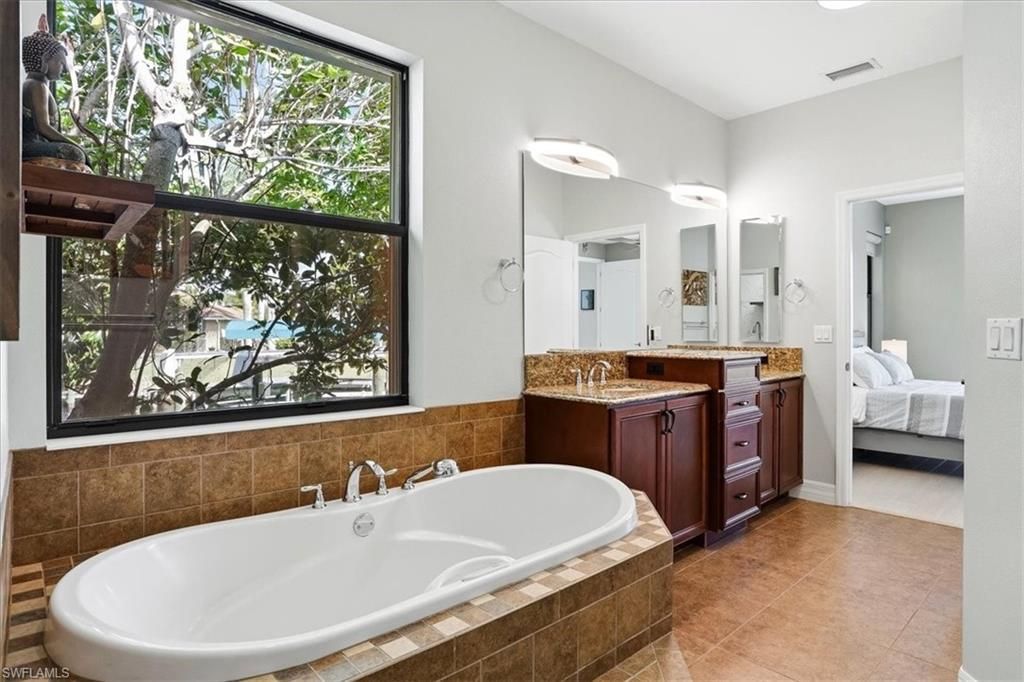 2105 Ottersrest Ln, Cape Coral, FL 33990 Photo