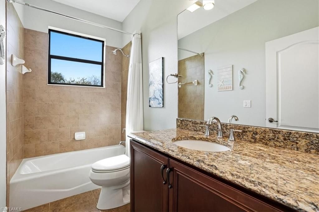 2105 Ottersrest Ln, Cape Coral, FL 33990 Photo