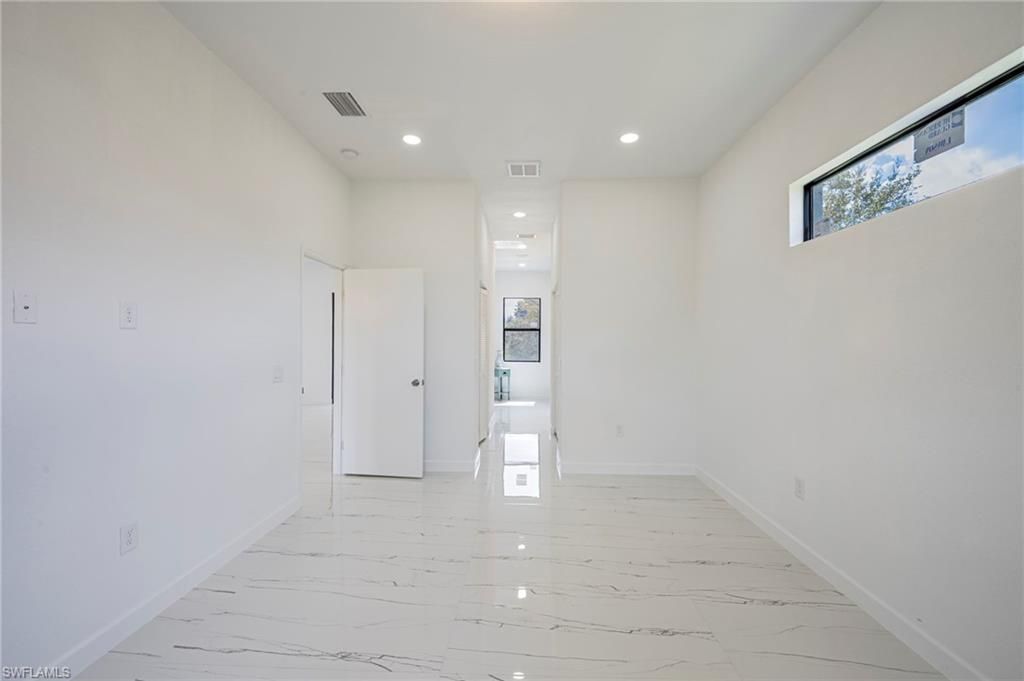 2604 73rd St W, Lehigh Acres, FL 33971 Photo