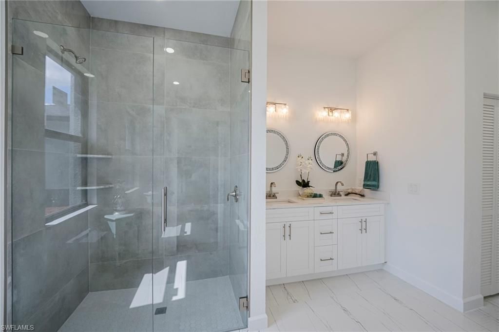 2604 73rd St W, Lehigh Acres, FL 33971 Photo