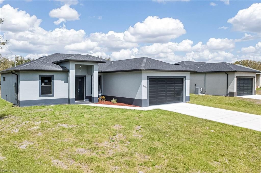 2604 73rd St W, Lehigh Acres, FL 33971 Photo